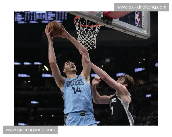 巅峰对决，谁主沉浮？灰熊vs马刺第三场，一场不可错过的篮球史诗